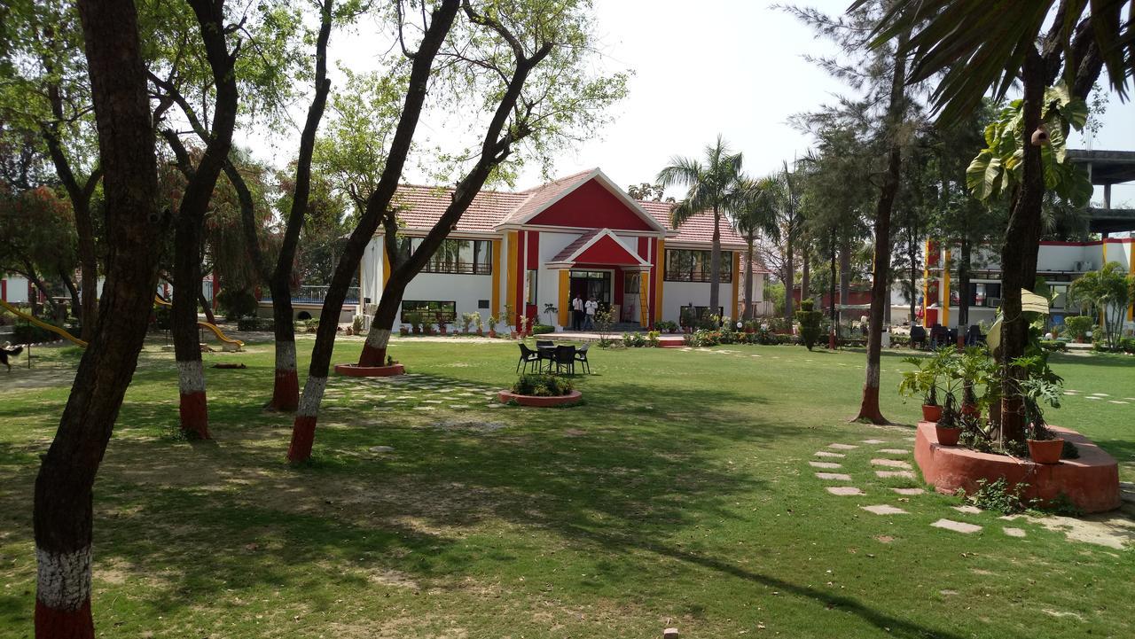 Sanjay Motels I Pvt Ltd Pura Raghunāth Exterior photo
